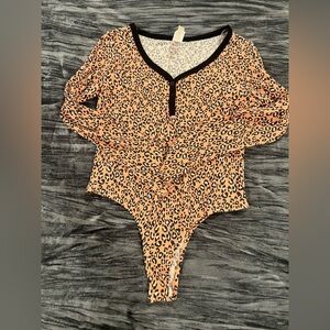 Leopard Print pink bodysuit size m by west moon